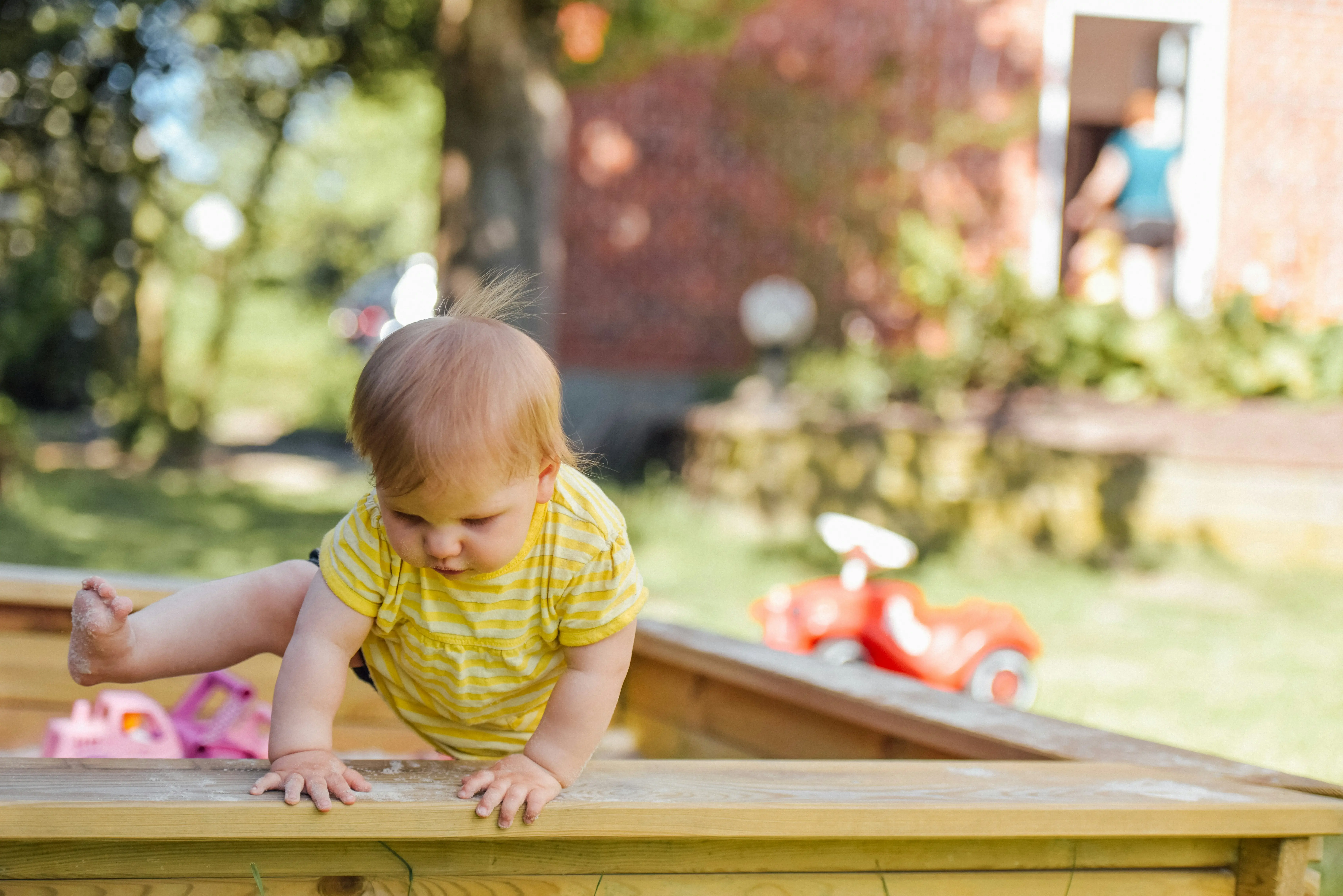 A family-friendly deck with safer edges and simple play features